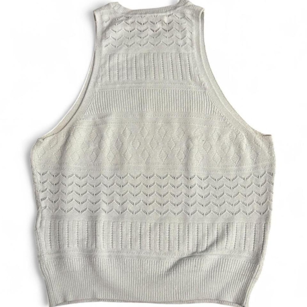 Abercrombie white knit top - Picture 2 of 3